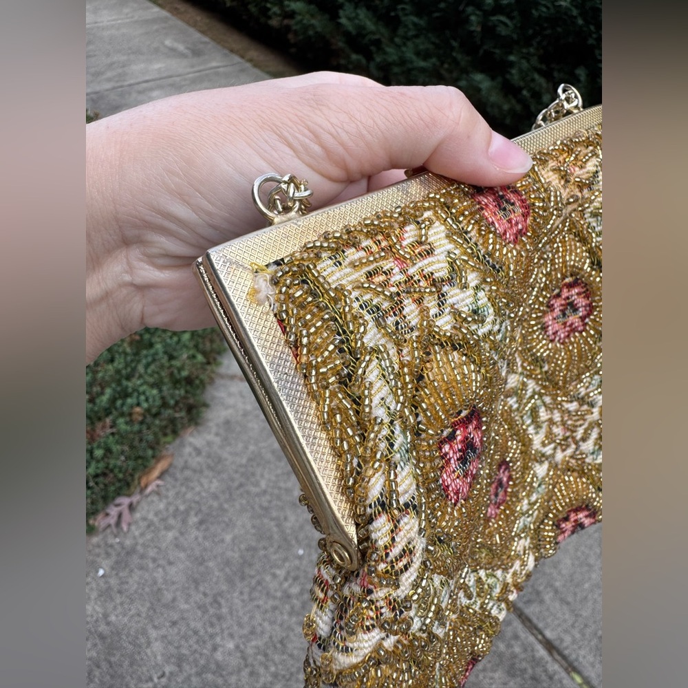 👜 Vintage WALBORG Elegant Gold and Pink Tapestry Embroidered Women's Bag - Picture 7 of 14